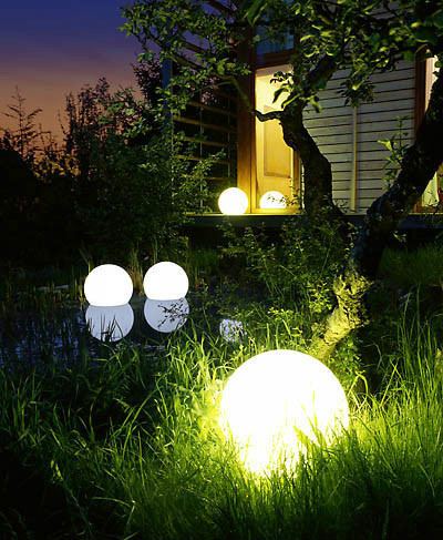 Светодиодные садовые светильники - атмосфера радости