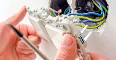 Как выбрать компанию-подрядчика для проведения электромонтажных работ?